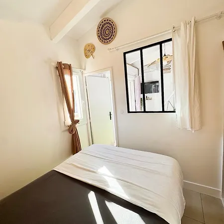 Apartmán Lilas Clim Balcon Piscine Parking Prive