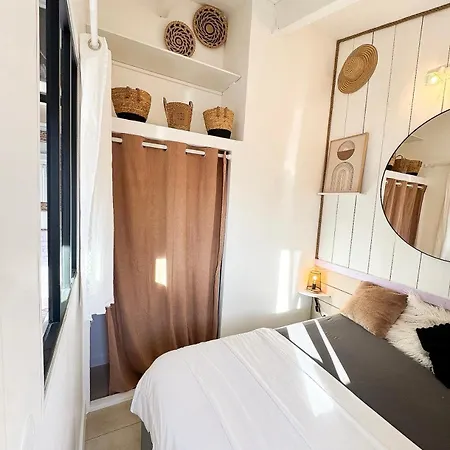 Lilas Clim Balcon Piscine Parking Prive Apartmán *